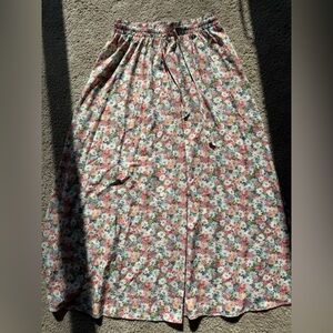 Chic Floral Print Maxi Skirt